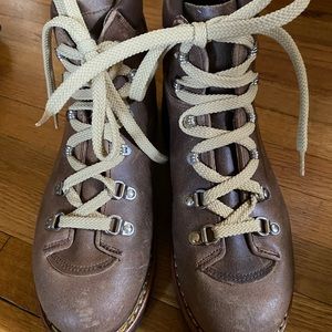COPY - NEVER WORN Raichle Men’s Hiking Boots Size 8.5